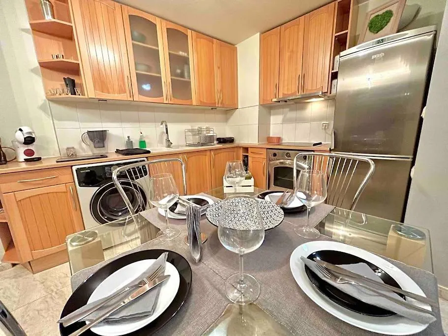 By The Sea Apartment Varna